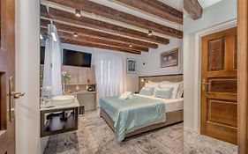 Makarun Heritage Rooms
